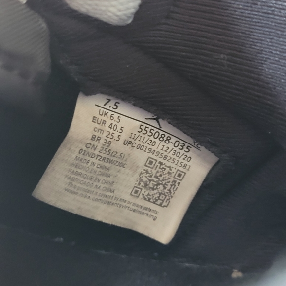 Jordan 1 High Shadow 2.0 - Picture 10 of 11